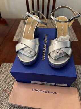 Stuart Weitzman Womens Dayna Platform Silver Heels